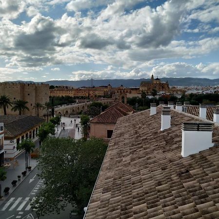 Arrecife, Garaje Y Wifi Gratis Junto Puente Romano Кордова Екстер'єр фото